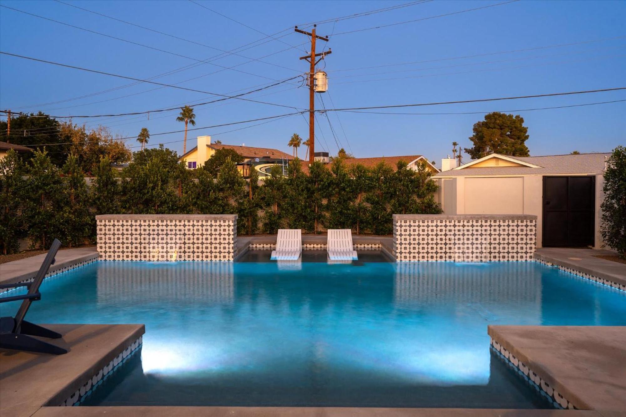Luxe Villa, Private Pool Putting And Bbq *